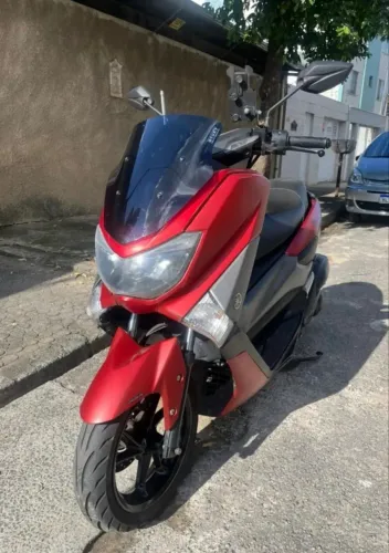 Yamaha NMax 2019/2020 muito nova estado de zero 
