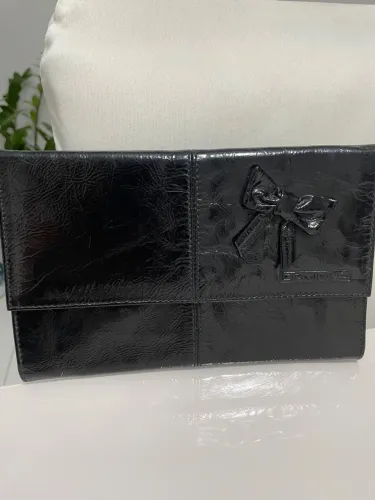 Bolsa de Mão Feminina Preta Marca DOMINUS