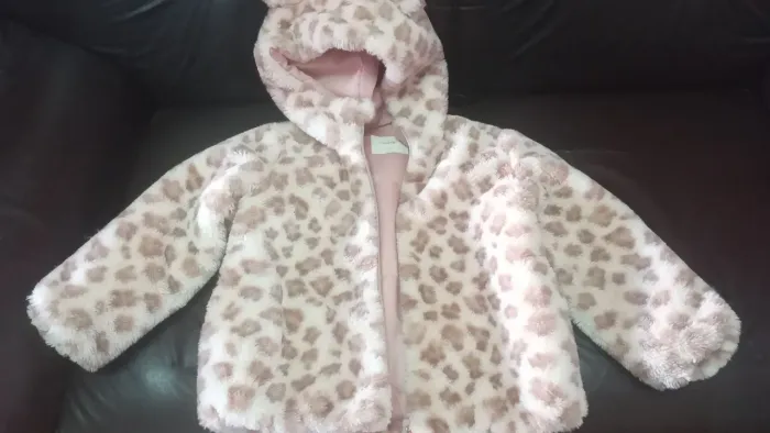 Jaqueta infantil pelúcia