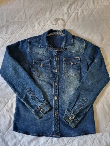 Camisa Jeans grossinha tamanho 10