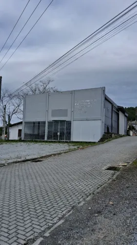 Galpão na BR282 em Palhoça-SC