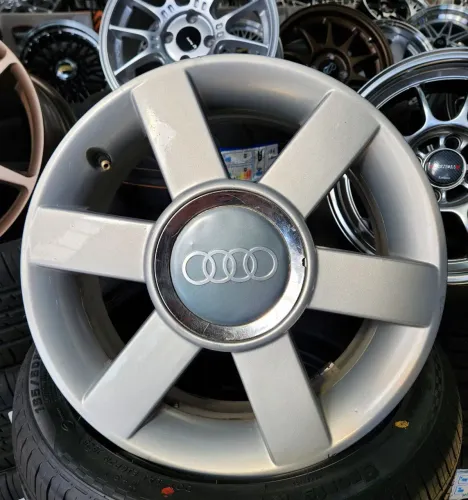Jogo de rodas Audi A3 aro 15 4x100