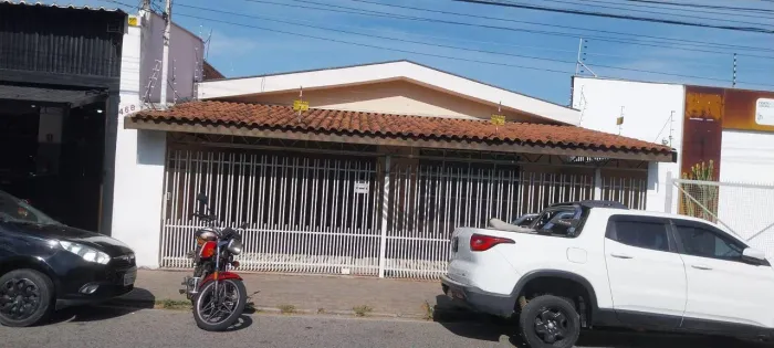Casa com 3 quartos à venda, 155 m² por R$ 590.000 - Vila Assis - Sorocaba/SP