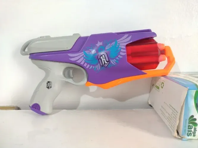 PROMOÇÃO Nerf Rebelle Spylight