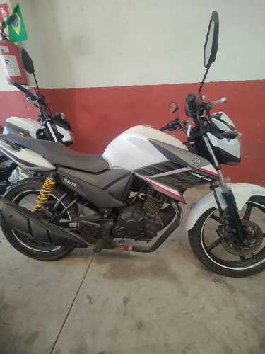 YAMAHA FAZER 150 2017/18 VITORIA MOTORS