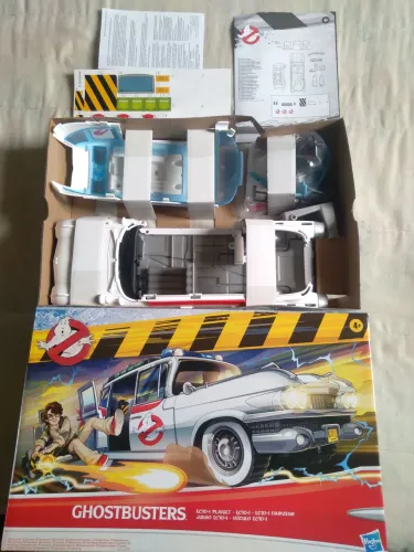 CARRO ECTO 1 GHOSTBUSTER