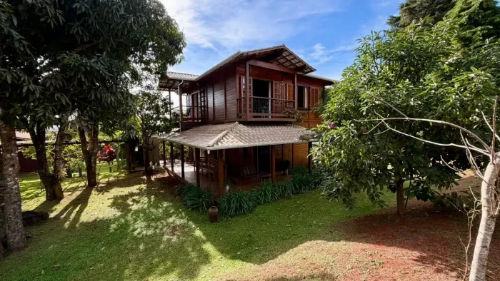 Imóvel para venda com 220 metros quadrados com 3 quartos em Villa Bella - Itabirito - MG