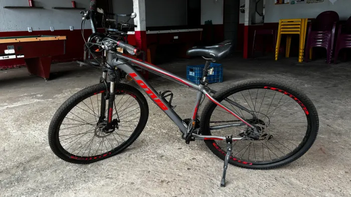 Bicicleta lótus aro 29 R$:1.100
