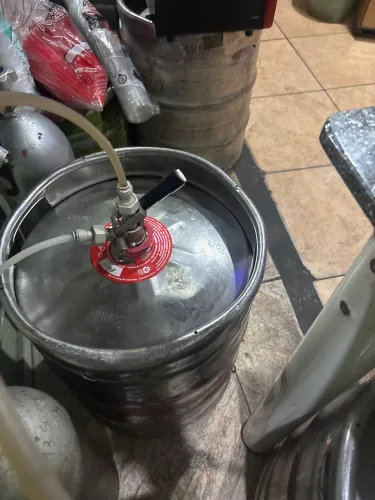 Vendo barril de chopp 50 litros