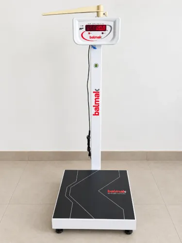 Balança Antropométrica Digital Balmak BK-200F até 200 kg