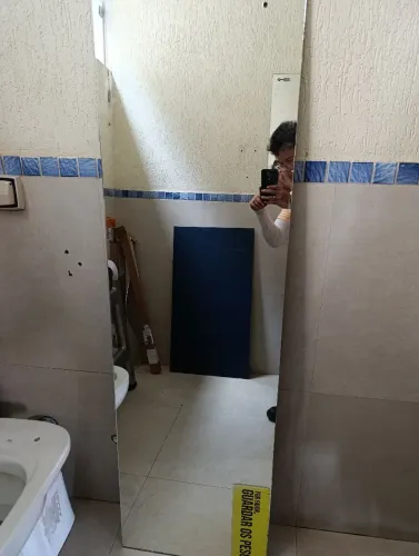 Vendo espelho