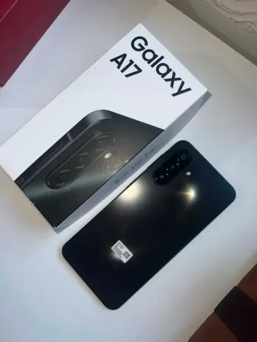 Samsung A17 com nota fiscal e caixinha
