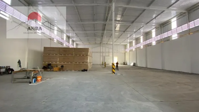 Vendo galpão novo 2.000 m² PD 10 metros em área de 10.000 m²