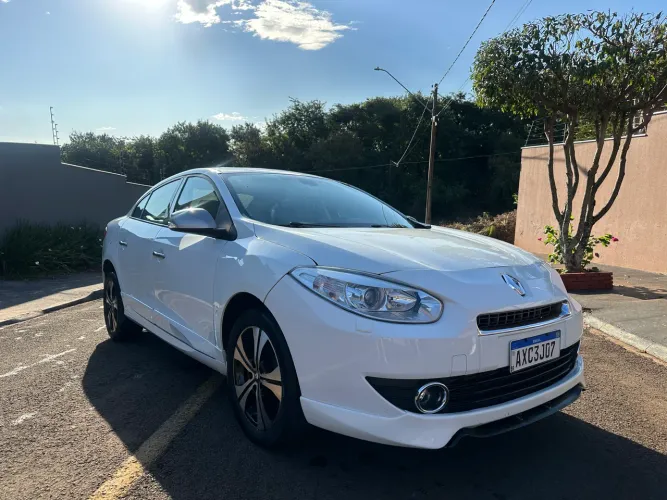 Renault Fluence Sedan GT Sport 2014