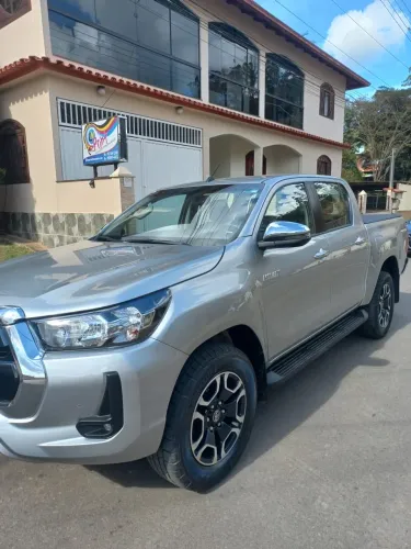 Toyota Hilux CD SRV 4X4 2.8 TDI Diesel Aut. 2024