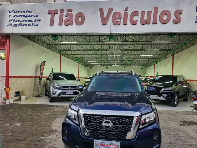 Nissan Frontier XE CD 4X4 2.3 Bi-TB Diesel Aut. 2025