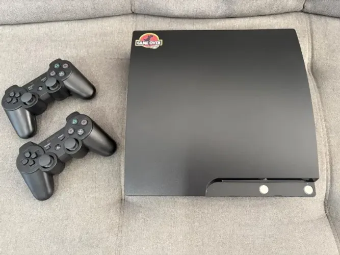 PS3 Desbloqueado muito novo