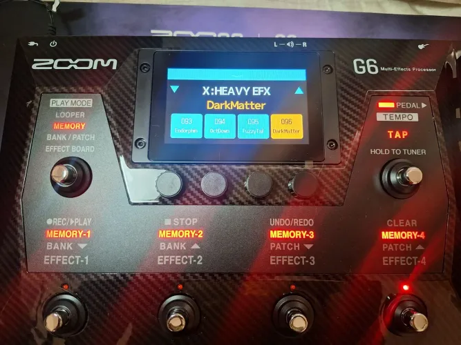 Zoom G6 pedaleira zerada na caixa