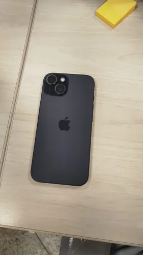 iPhone 15 128Gb e Apple Watch SE 2 geração 
