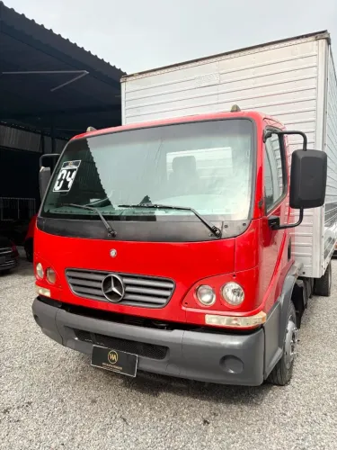 M.BENZ 715C BAÚ