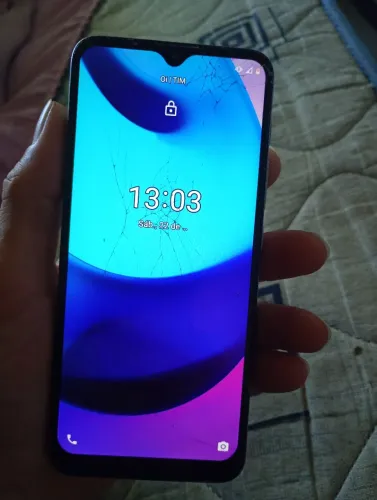 Celular Motorola, moto E20