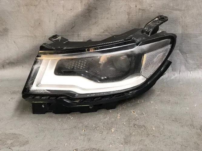Farol Lado Esquerdo Jeep compass 2021