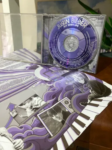 CD Justin Bieber 