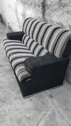 Sofá 3 Lugares Confortável