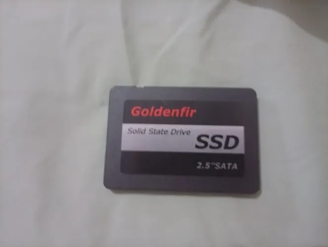 SSD sem uso apenas guardado a bastante tempo 
