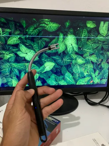 Isqueiro elétrico maleável com carregamento USB