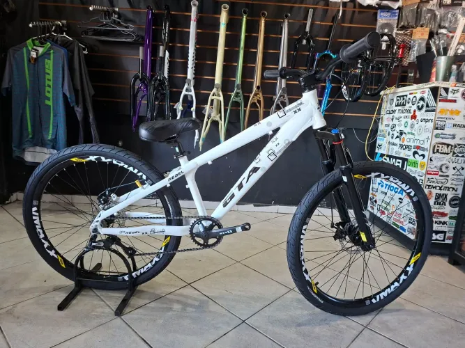 Bicicleta GTA aro 26