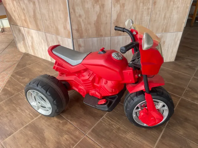 Moto elétrica 