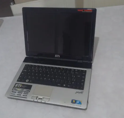 Notebook Semp Toshiba STI  IS 1413G - No Estado