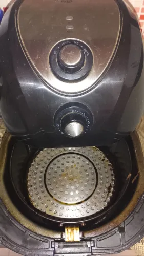 air-fryer Philco ph3,2l usada funcionando
