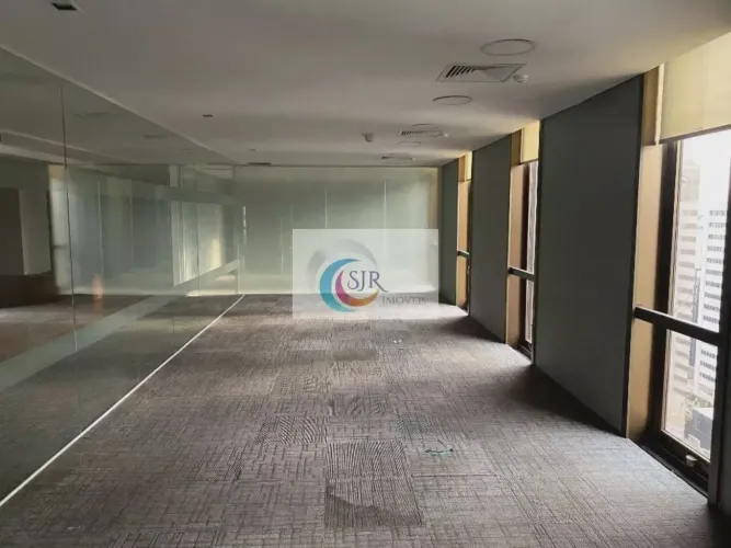 Conjunto, 500 m²   Bela Vista - São Paulo/SP