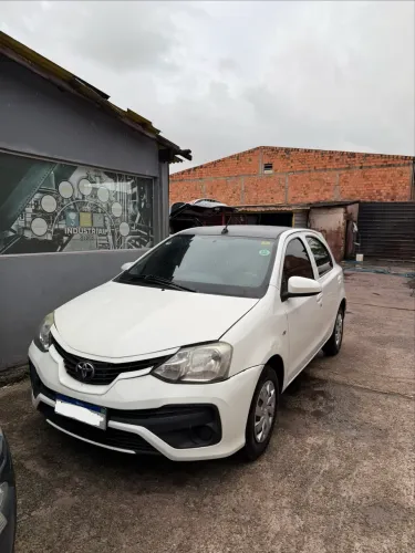 Toyota Etios X 1.3 Flex 16V 5P Mec. 2019