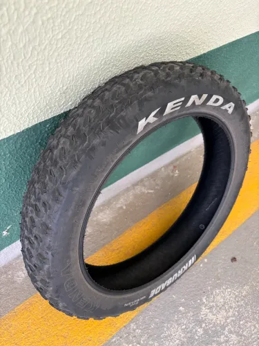 Pneu Kenda Krusade 20x4.0 Semi-Novo - Fat Bike / Bike Elétrica