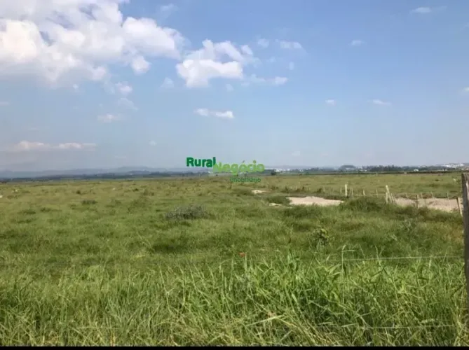 FAZENDA PARA GADO CORTE / LEITE DE EXCELENTE TOPOGRAFIA