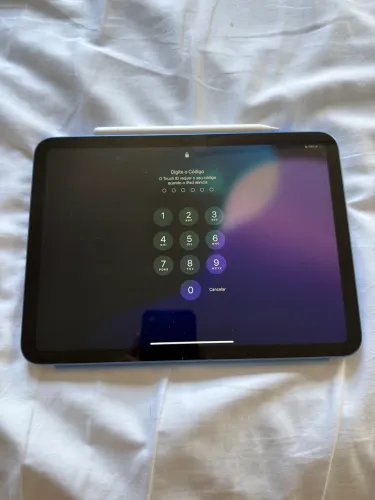 Ipad 11 128GB + Apple Pencil + Case