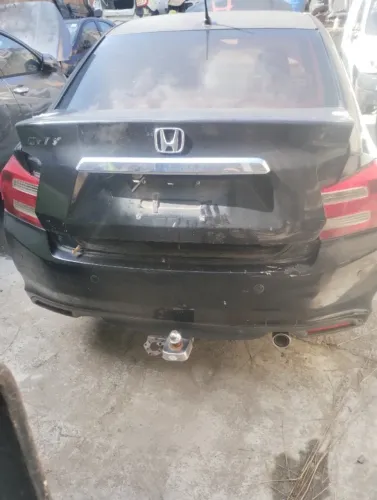 Honda city 2013/2014 Sucata de Leilão