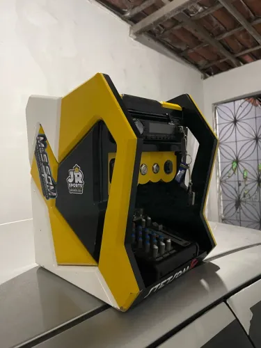 Rack móvel 3d som automotivo
