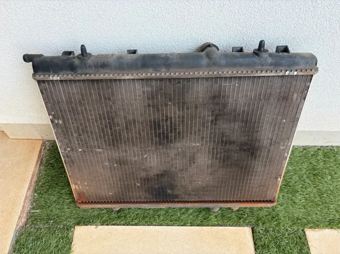Radiador original Valeo Peugeot 207 1.4 2011/2012.