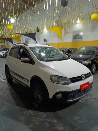 Volkswagen Crossfox 1.6 MI Total Flex 8V 5P 2012