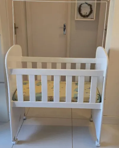 Mini Berço com Colchão e Suporte Mosqueteiro