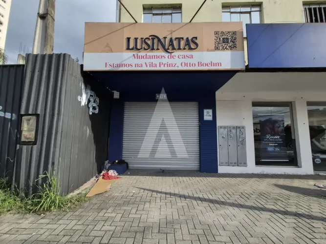 Sala comercial de 37,95 m² no Centro de Joinville.