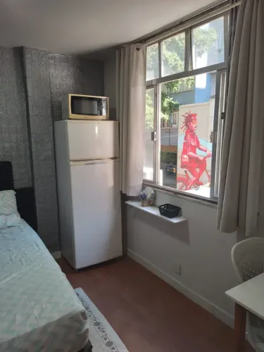 Suíte Mobiliada para Alugar em Copacabana  Ar Condicionado - Sem condomínio Temporada Diár