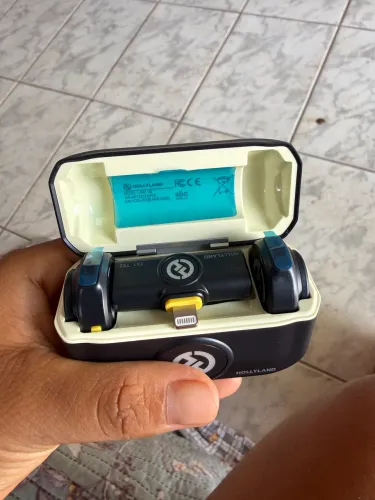 Hollyland Lark M2 Lightning Para iPhone Preto, novo
