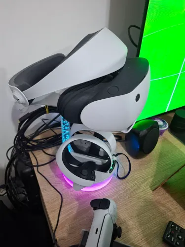 PLAYSTATION VR2 com suporte 