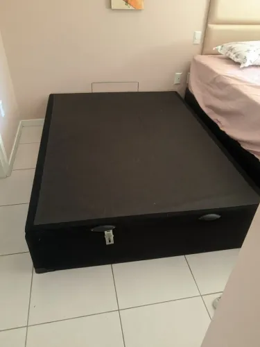 Baú cama casal preto