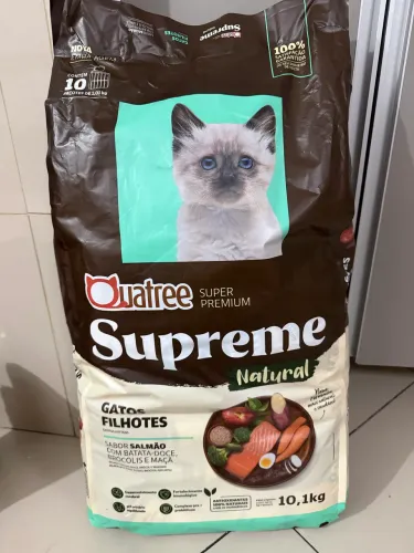 Ração super premium gatos filhotes Quatree Surpreme 10 kg salmão